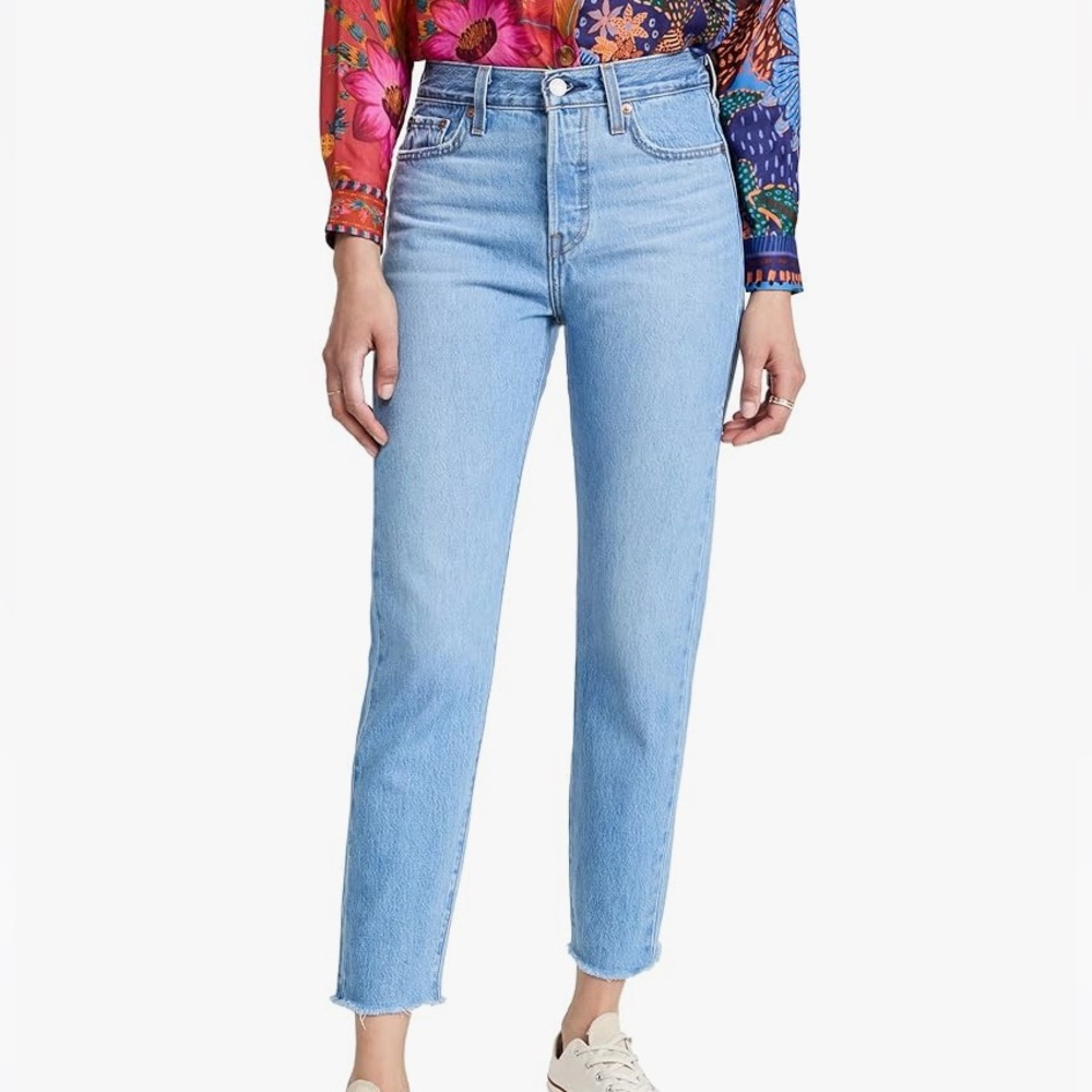 Levi’s high rise jeans